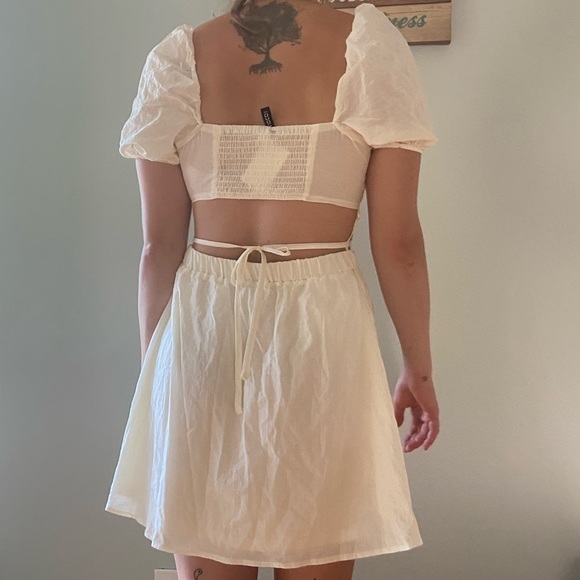 H&M Two Piece Skirt and Crop Top - Picture 3 of 7